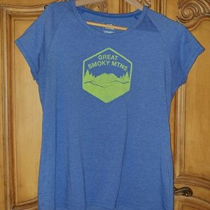 North Face T-shirt size XL